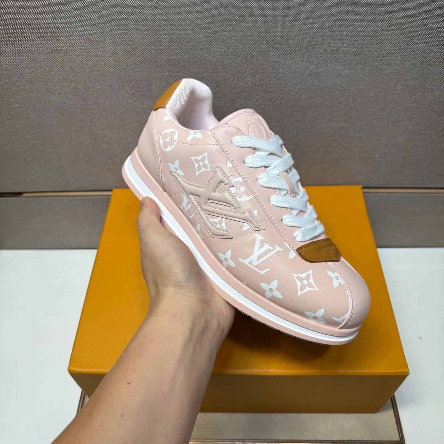 Men's men's shoes 💰pp560 [LV～] Men's casual shoes 2025z cabinet sales simultaneously 🔶Size: 38-44 #️⃣ 🔷5 colors🔜The upper is made of multi-material splicing➕Mesh lining, comfortable and breathable, sole: original comfortable and wear-resistant outsole, ⚠️real thing📱photographed🎬real thing is better📢📢📢